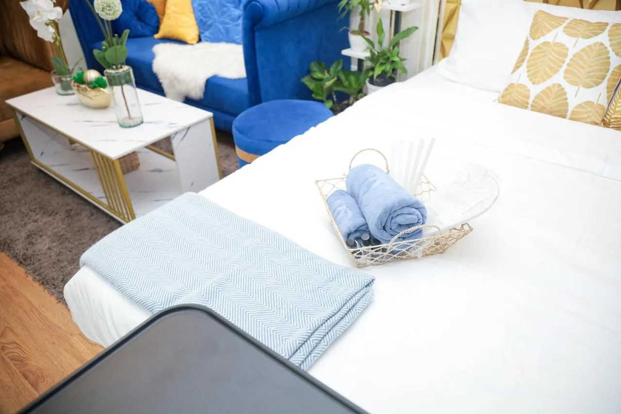 Shore2 Luxurious & Homely Suite Near Moa Manila Aparthotel