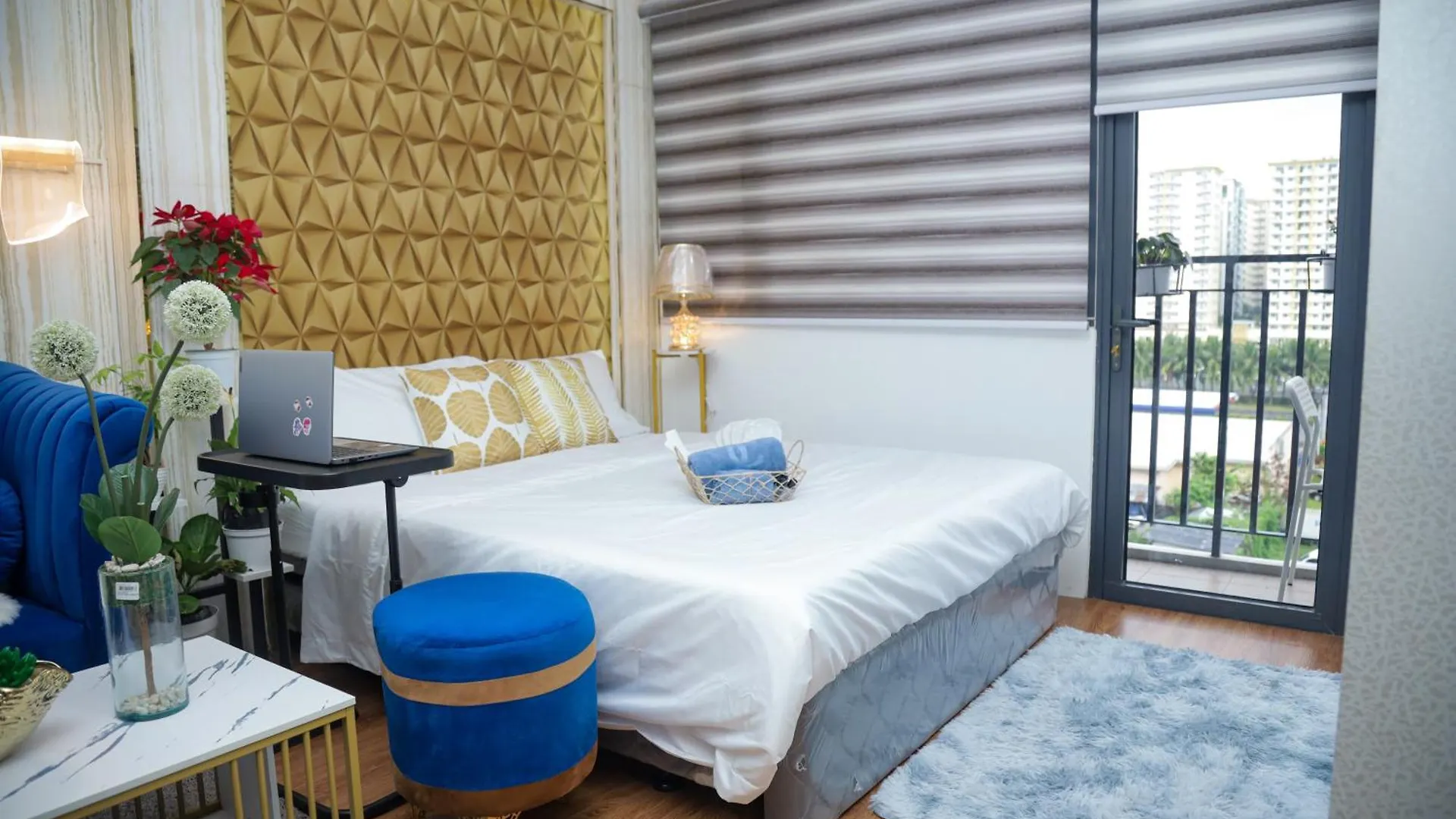 Aparthotel Shore2 Luxurious & Homely Suite Near Moa Manila Philippines
