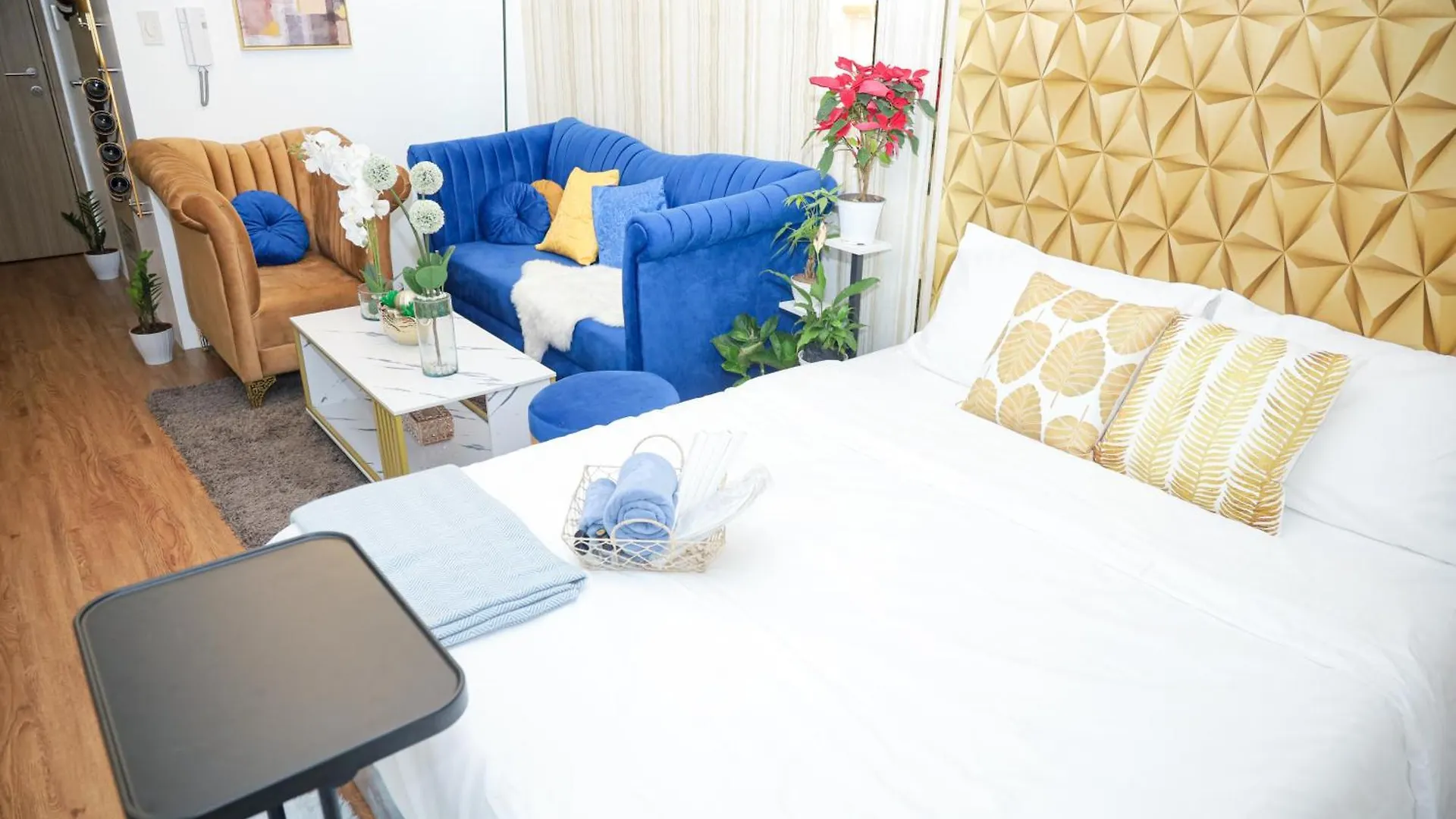 Shore2 Luxurious & Homely Suite Near Moa Manila Aparthotel