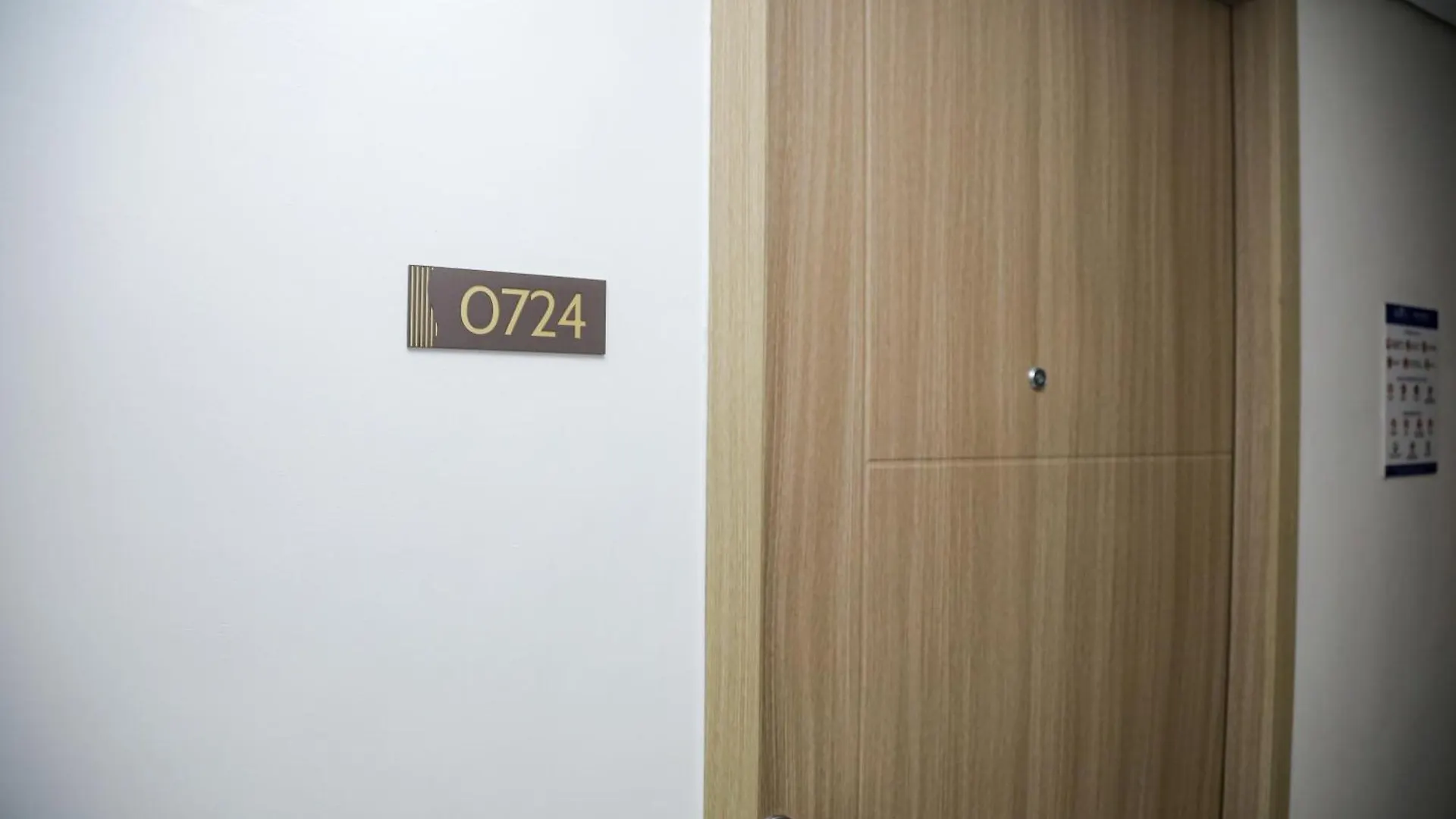 Aparthotel Shore2 Luxurious & Homely Suite Near Moa Manila