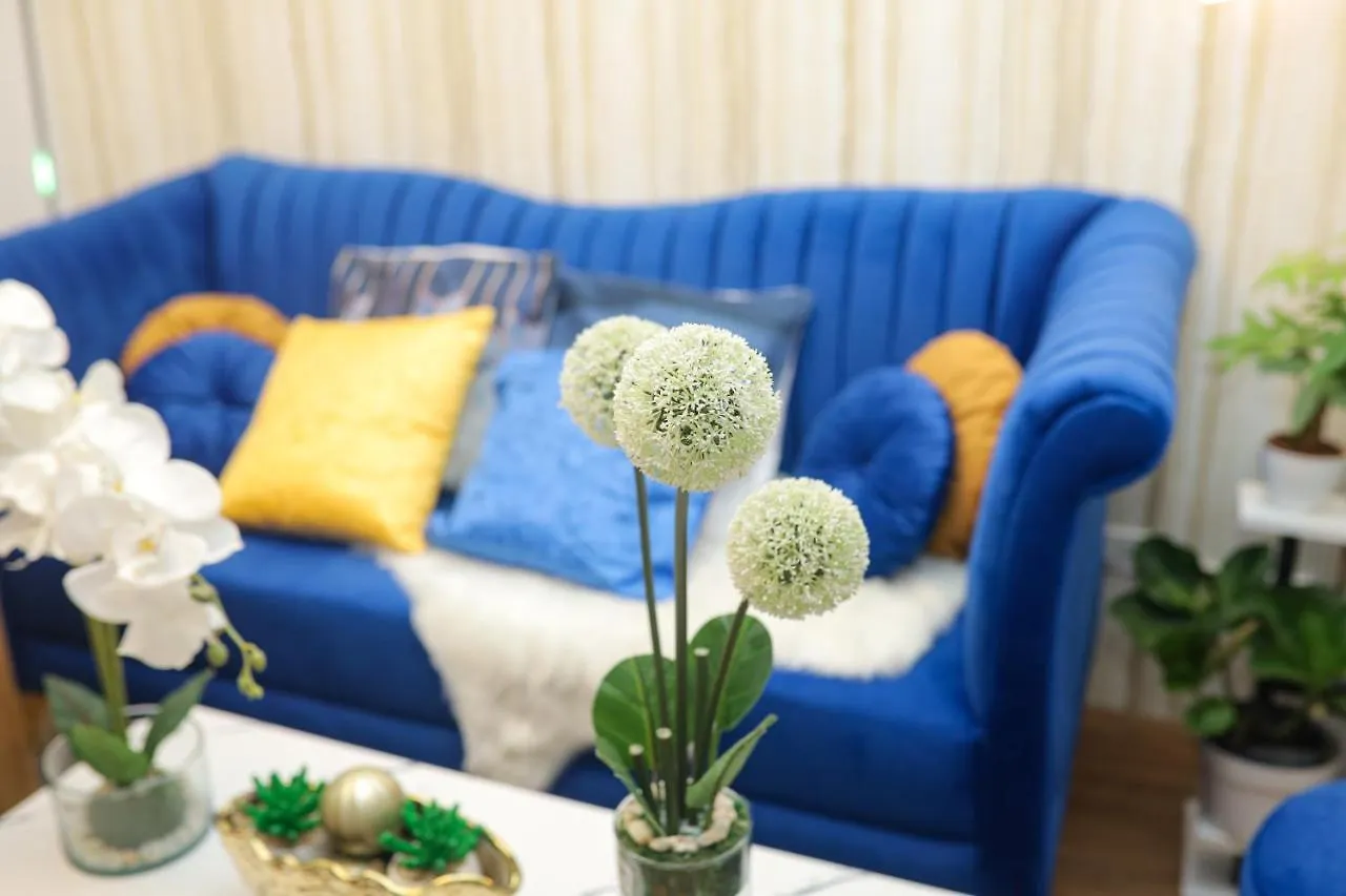 Aparthotel Shore2 Luxurious & Homely Suite Near Moa Manila Philippines