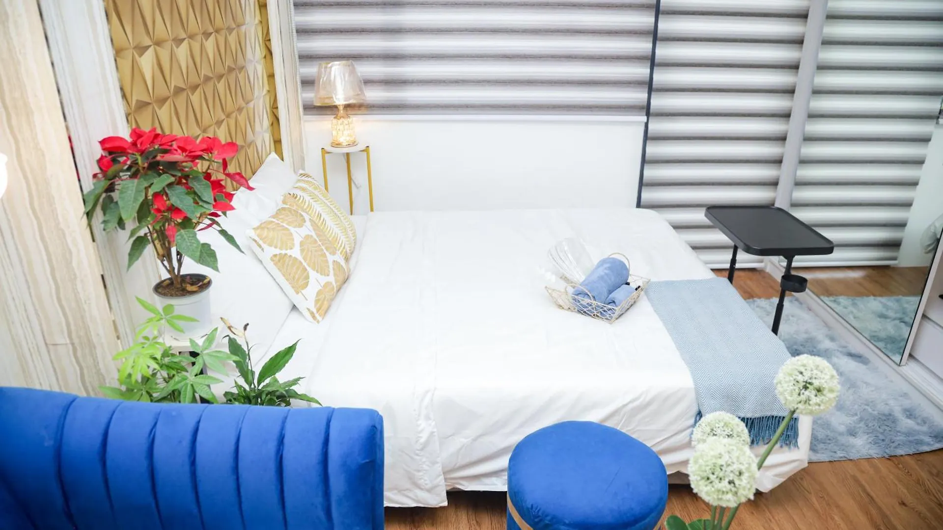 Aparthotel Shore2 Luxurious & Homely Suite Near Moa Manila Philippines